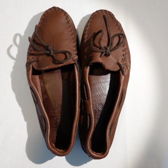 Minnetonka Moccasins Brown Leather Moosehide Driving Slippers Loafers 11 EUC - Picture 9 of 13